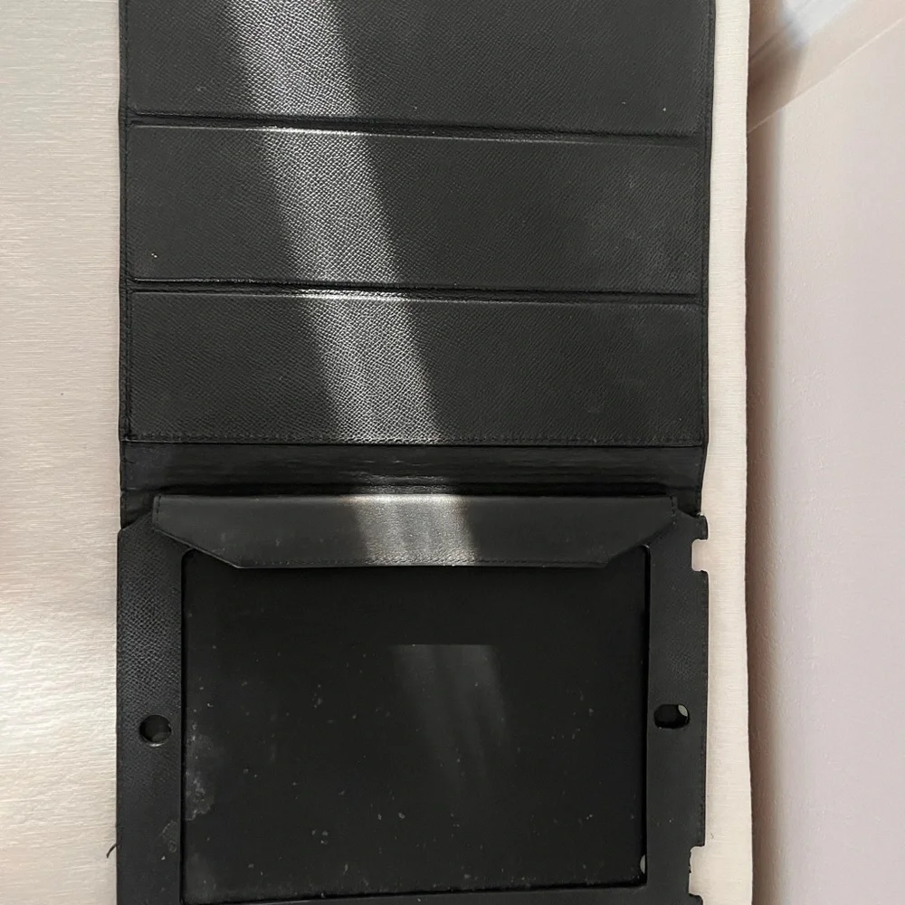 Burberry Black Leather iPad case